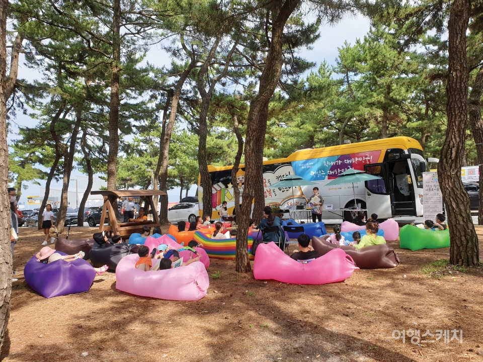 [보도자료] 240830_책읽는 여름캠핑장